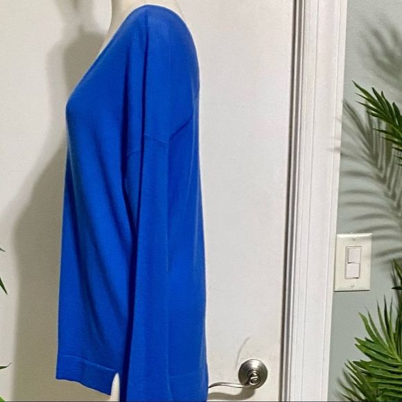 Ann Taylor Size Small Cashmere Lightweight Long Sleeve V Neck Baby Blue Sweater - Picture 9 of 15
